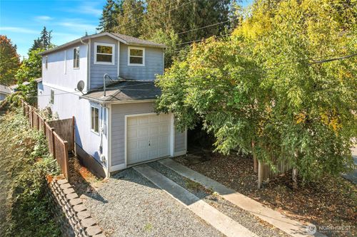 6615 Ne Maple St, Suquamish, WA, 98392-9724 | Card Image