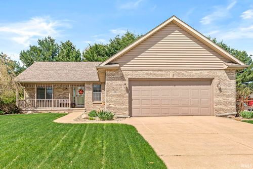 1435 Anchor Court, Mishawaka, IN, 46544-9147 | Card Image