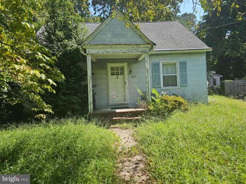 305 Cedar Dr, SALISBURY, MD, 21804-5211 | Card Image