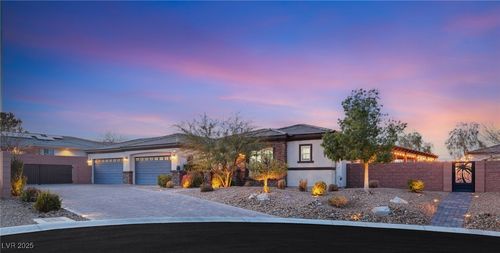7165 N Grand Canyon Dr, Las Vegas, NV, 89149-1333 | Card Image