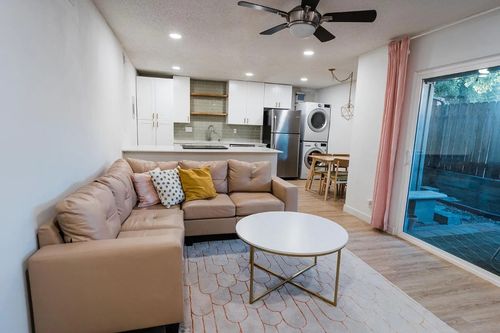 apt-112-2600 Penny Ln, Austin, TX, 78757-7698 | Card Image