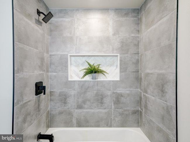 2010 E Dauphin St, Townhouse with 3 bedrooms, 3 bathrooms and null parking in PHILADELPHIA PA | Image 20