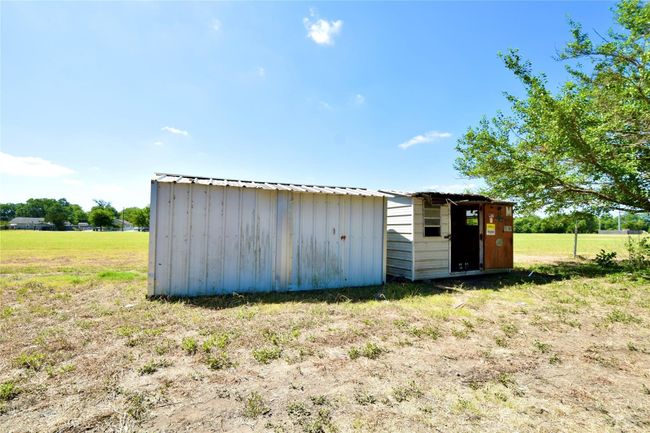 View of shed | Image 17