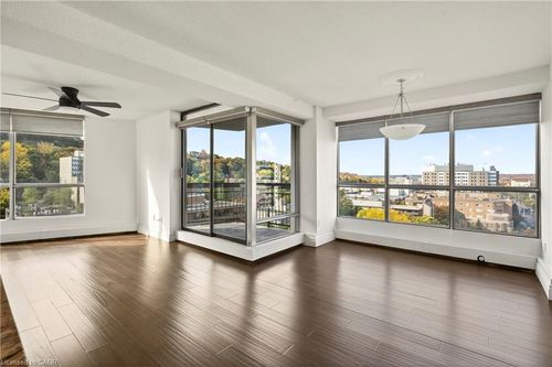 1808-150 Charlton Ave E, Hamilton, ON, L8N3X3 | Card Image