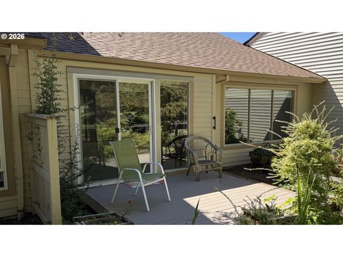15915 Sw Greens Way, Portland, OR, 97224-4663 | Card Image