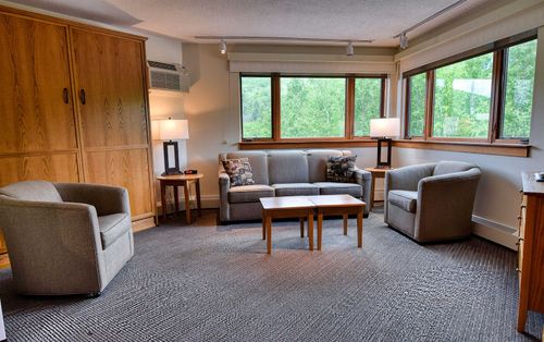 865c-90 Loon Mountain Rd, Lincoln, NH, 03251-4303 | Card Image