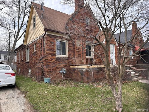 15041 Lesure Street, Detroit, MI, 48227 | Card Image