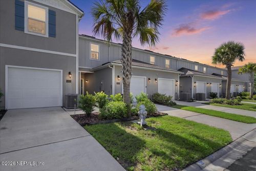 863 Rivertree Pl, Middleburg, FL, 32068-4587 | Card Image