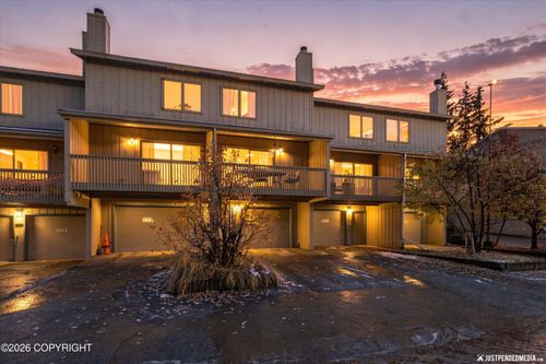 c24-8101 Peck Ave, Anchorage, AK, 99504-1472 | Card Image