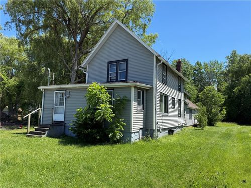 4028 Ridgeway St, Williamson, NY, 14589-9338 | Card Image