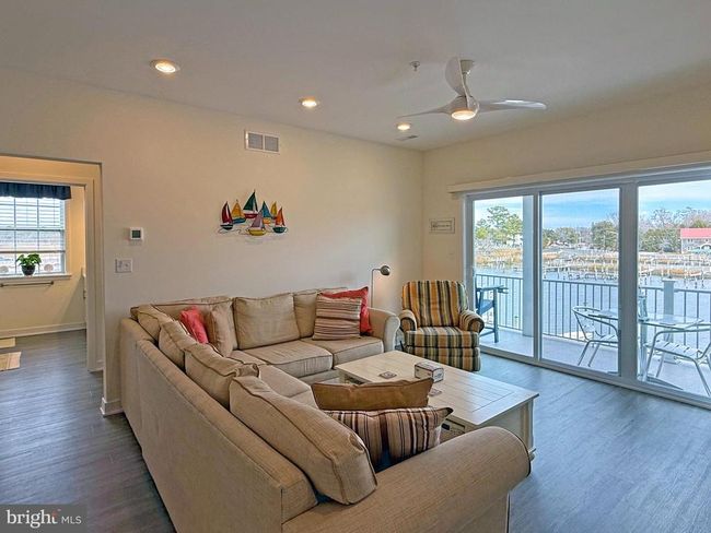 6201 - 33707 Skiff Aly, Condo with 3 bedrooms, 2 bathrooms and null parking in LEWES DE | Image 4