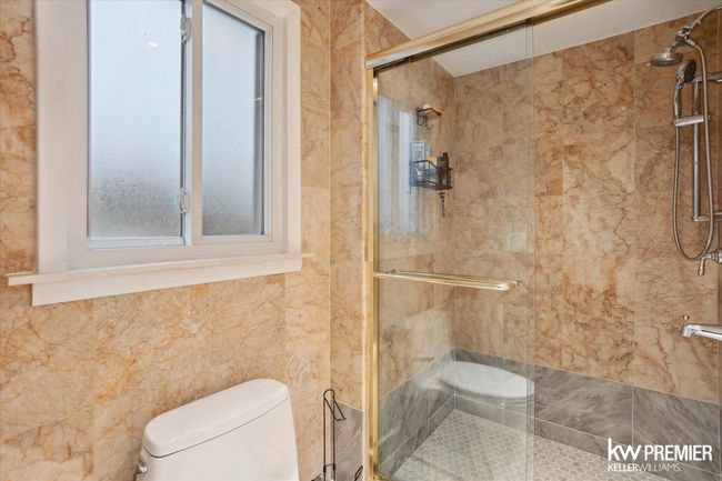 5584 Pembury, House other with 4 bedrooms, 4 bathrooms and null parking in West Bloomfield MI | Image 12