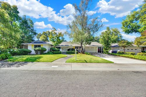 8182 Niessen Way, Fair Oaks, CA, 95628-2756 | Card Image