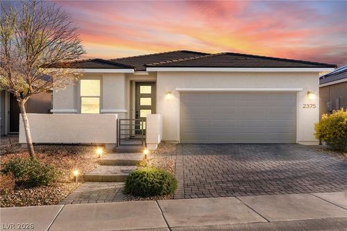 2375 Elmont Ave, North Las Vegas, NV, 89086-1555 | Card Image