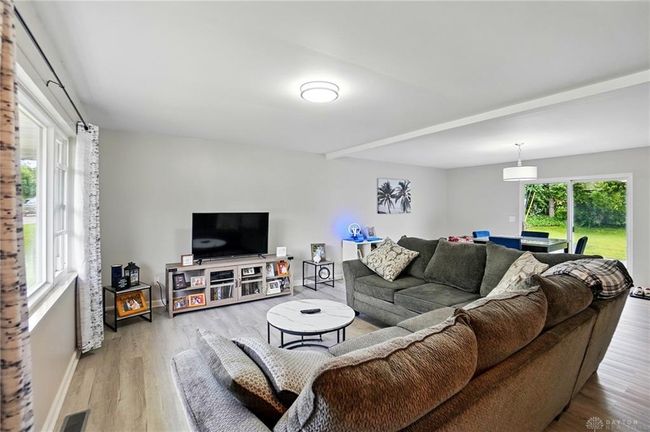 5945 Cindy Dr, House other with 4 bedrooms, 2 bathrooms and null parking in West Carrollton OH | Image 5