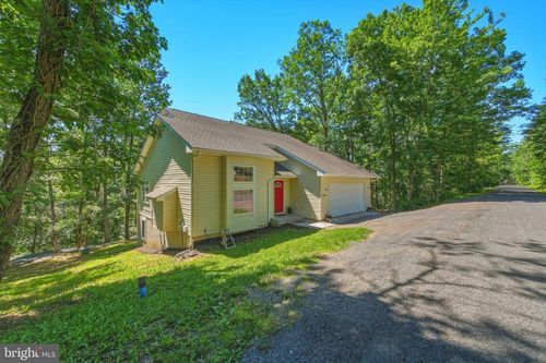 139 Maple Ave, MOUNT JACKSON, VA, 22842-3568 | Card Image