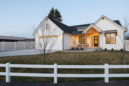 3616 S Glenn Ln, Spokane Valley, WA, 99206-6450 | Card Image