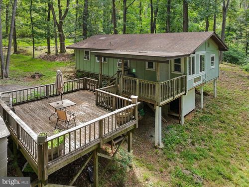 58 Paradise Ln, LINDEN, VA, 22642-5004 | Card Image