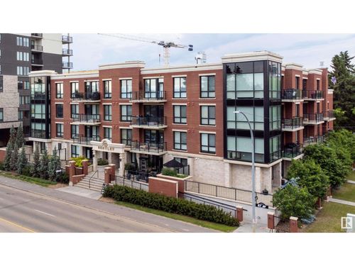 204-11710 87 Ave Nw, Edmonton, AB, T6G0Y3 | Card Image