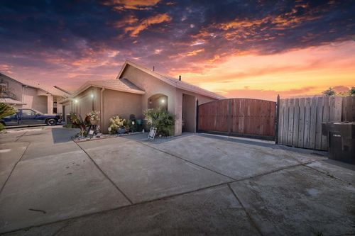 5471 Greenoaks Drive, Riverbank, CA, 95367 | Card Image