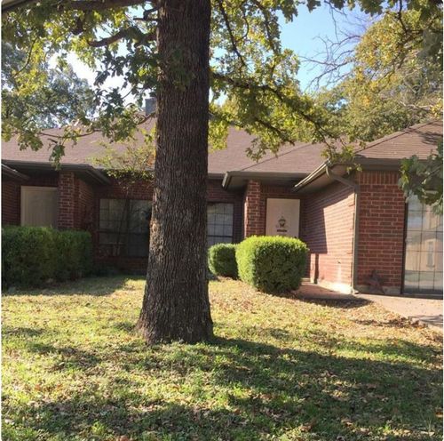 316 Lochridge Dr, Azle, TX, 76020-2566 | Card Image