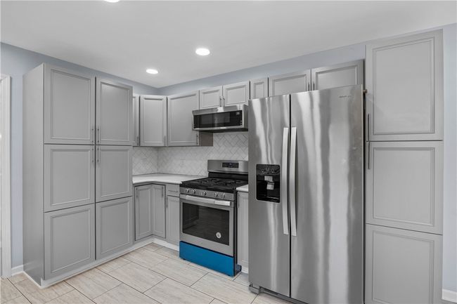 127 Viewcrest Dr, House other with 3 bedrooms, 2 bathrooms and null parking in Irondequoit NY | Image 10