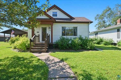 816 N 19th St, Superior, WI, 54880-2902 | Card Image