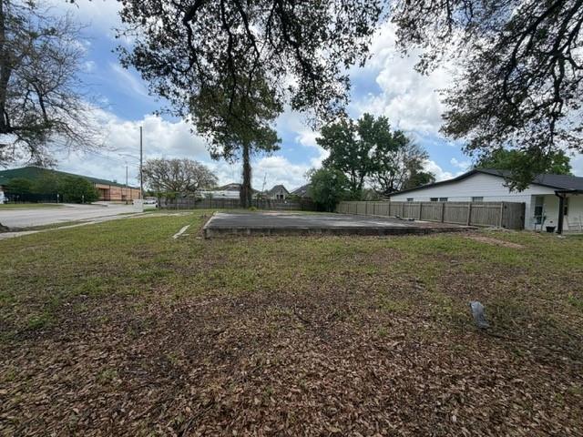 Land in New Orleans 2