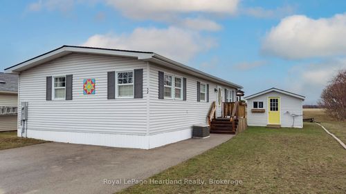 52 Algonquin Lane, Goderich, ON, N7A3Y2 | Card Image