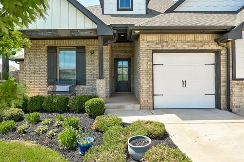 10116 Nw 139th Circle, Yukon, OK, 73099 | Card Image