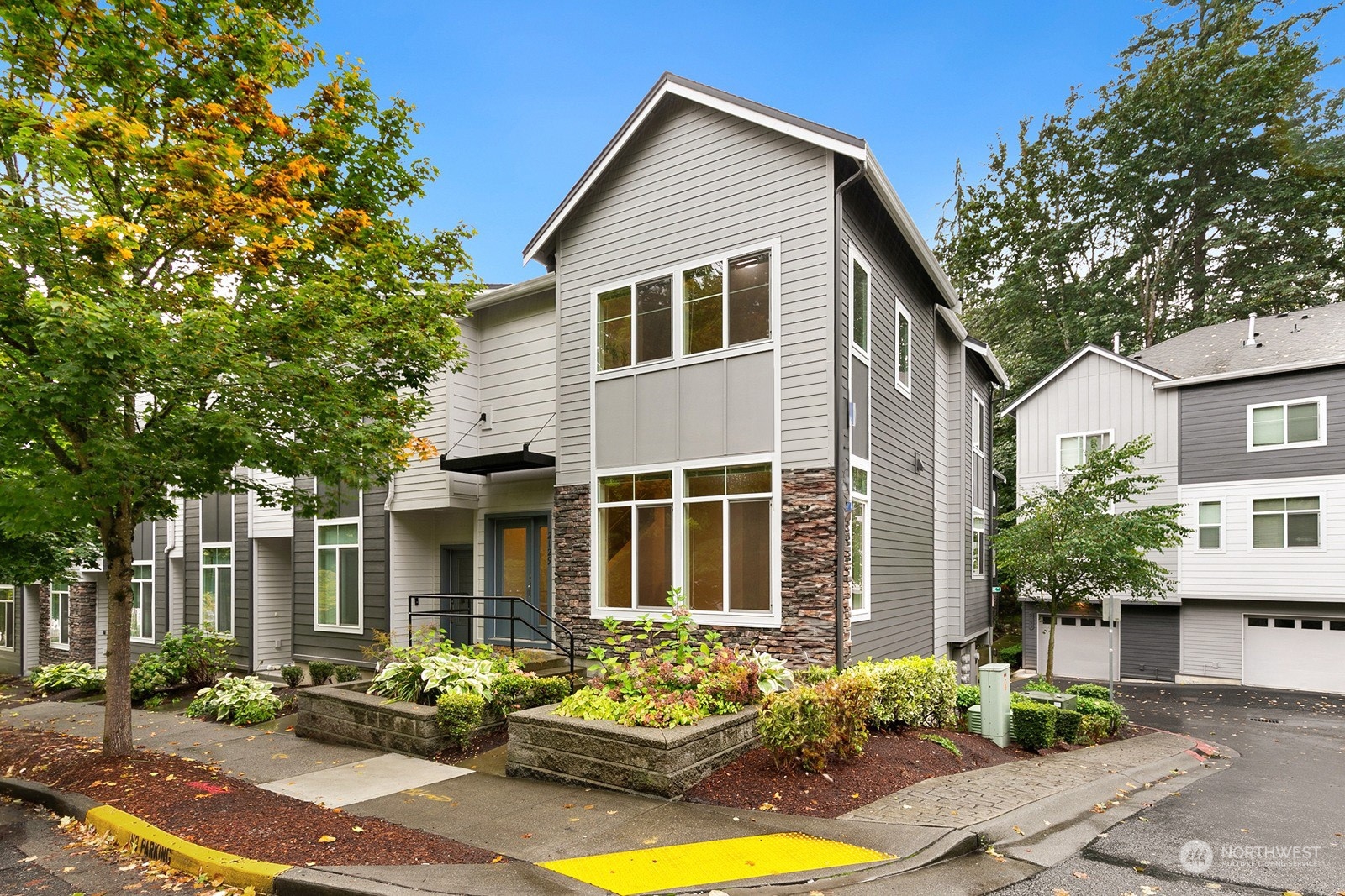 2129 Nw Talus Drive, For Sale in Issaquah Zoocasa