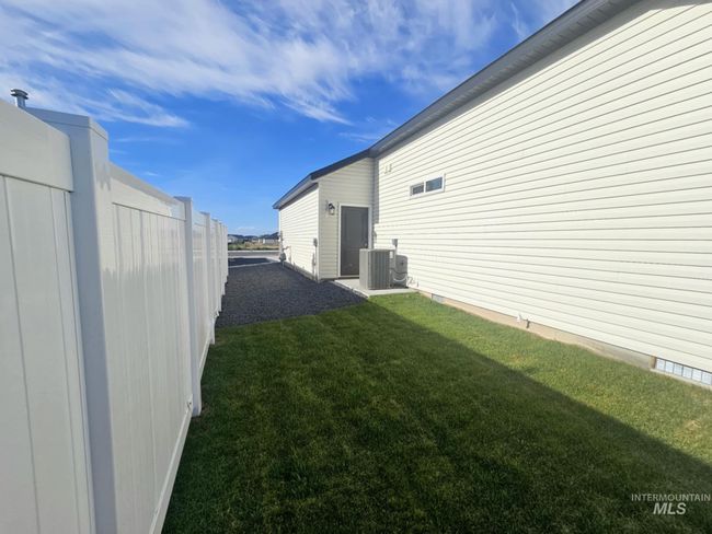 205 13 Th Ave W, House other with 4 bedrooms, 2 bathrooms and 3 parking in Jerome ID | Image 47