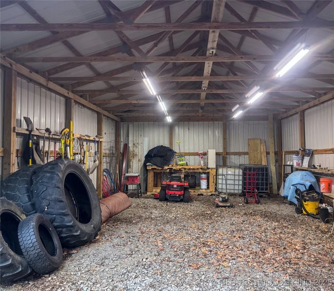 27369 131 St St, House other with 3 bedrooms, 2 bathrooms and null parking in Coweta OK | Image 28