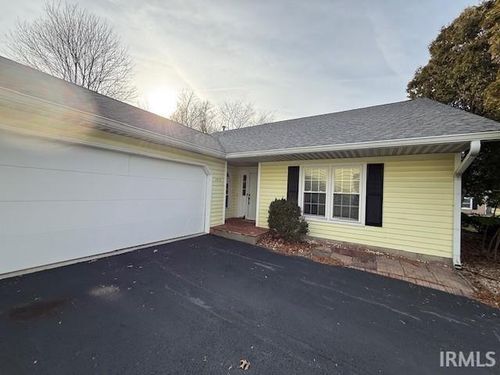 3919 S Laurel Ct, Bloomington, IN, 47401-8167 | Card Image