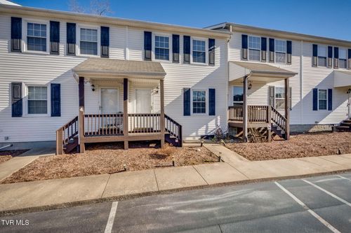 3-2023 Weaver Pike, Bristol, TN, 37620-5858 | Card Image