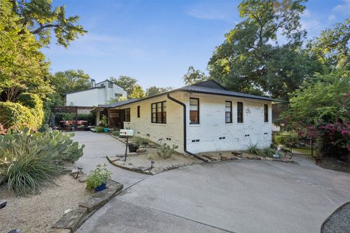 1657 Nob Hill Rd, Dallas, TX, 75208-2600 | Card Image