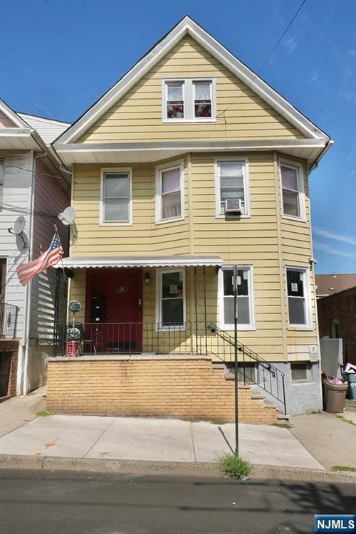 100 William St, Belleville, NJ, 07109-2799 | Card Image