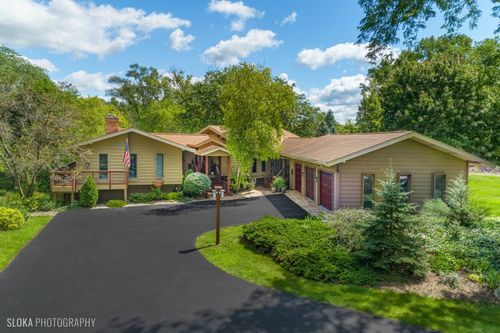 500 Marian Ct, Tower Lakes, IL, 60010-1234 | Card Image