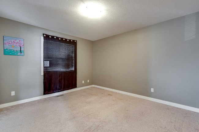 155 Larsen Crescent, Home with 3 bedrooms, 3 bathrooms and 1 parking in Red Deer AB | Image 28