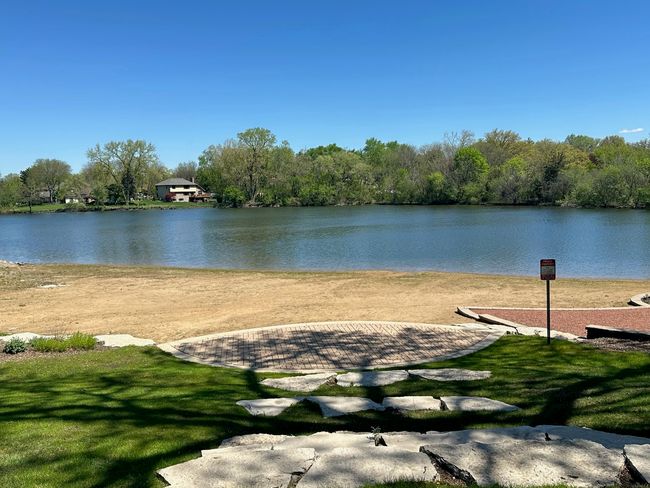 APT-310 - 120 Lakeview Dr, Condo with 2 bedrooms, 1 bathrooms and 1 parking in Bloomingdale IL | Image 31