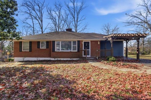 230 George St, Lynchburg, VA, 24502-3551 | Card Image