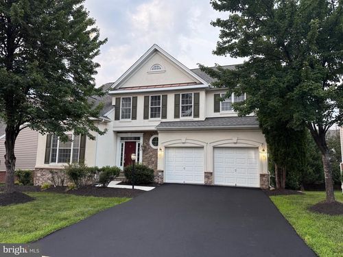 42770 Conquest Cir, BRAMBLETON, VA, 20148-7215 | Card Image