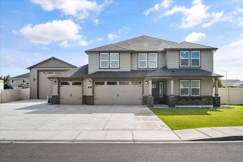 1102 Amber Ave, West Richland, WA, 99353-9050 | Card Image