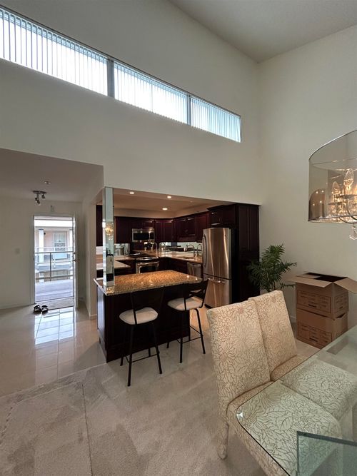 303-15255 18 Ave, Surrey, BC, V4A1W9 | Card Image