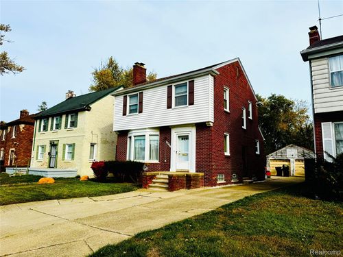 15868 Whitcomb St, Detroit, MI, 48227-2669 | Card Image