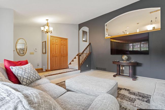 Great reading space | Image 18