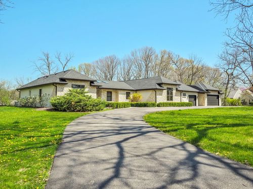 2038 Camphill Cir, Inverness, IL, 60067-4437 | Card Image