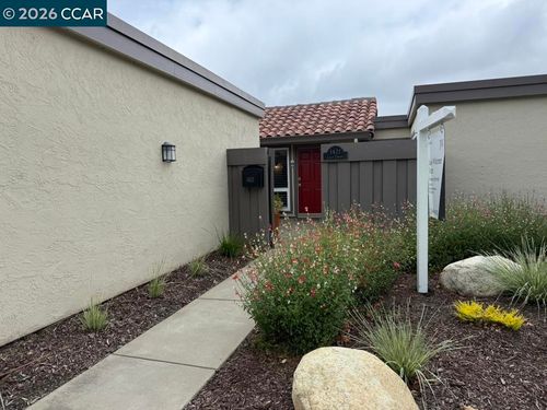 1421 Calle Enrique, Pleasanton, CA, 94566-5921 | Card Image