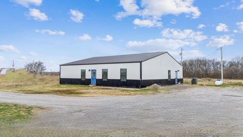 1450 W 520 Road, Pryor, OK, 74361 | Card Image