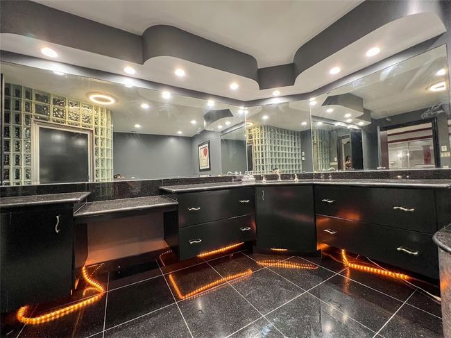 1563 Garvin Rd, House other with 4 bedrooms, 6 bathrooms and 3 parking in Cranberry Twp PA | Image 40